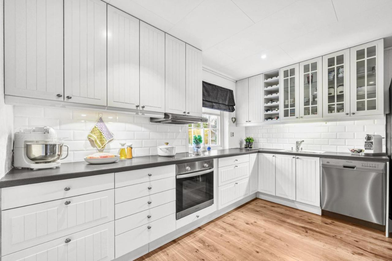 Private Room In Shared Apartment Trondheim Luaran gambar